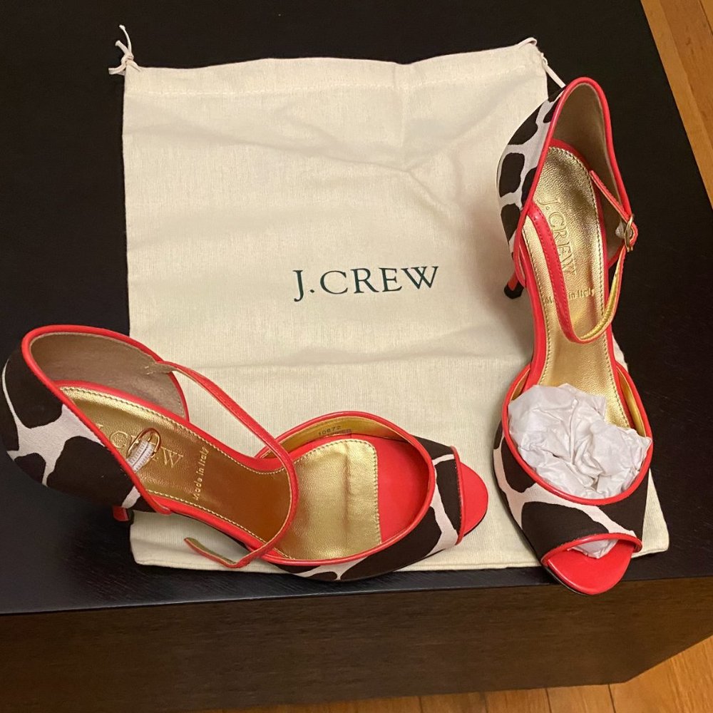 New J.Crew Ingrid Patterned fabric Peep toe heels size 6.5